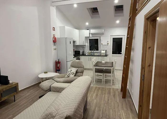 Hébergement de vacances Ana's Nest *